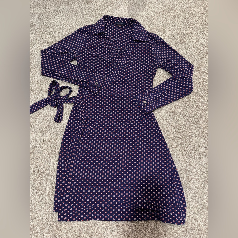 Tommy Hilfiger blue geometric shape wrap dress size 4